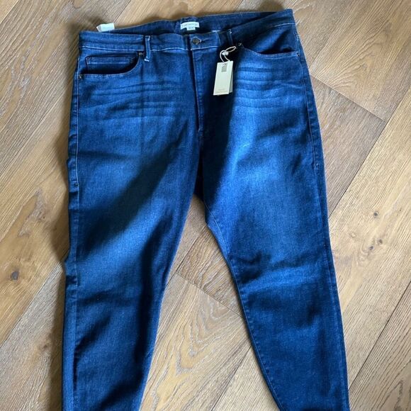Good American X Calik Denim Always Fits Raw Hem in B838 - Picture 4 of 9